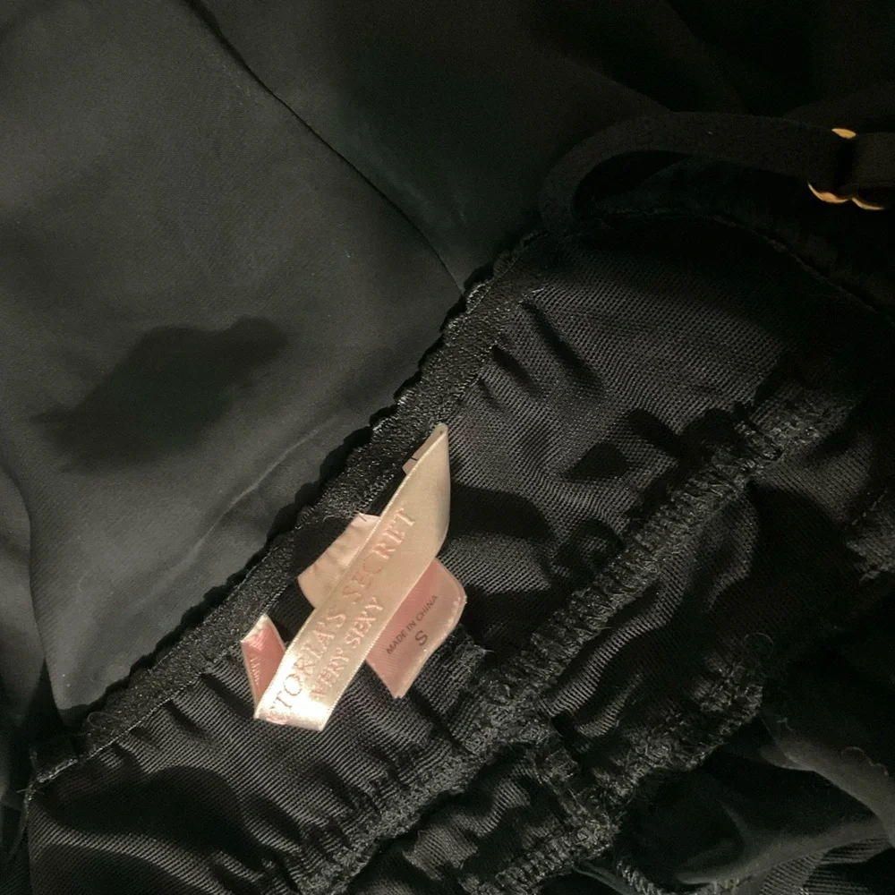 Victorias Secret not only *thong